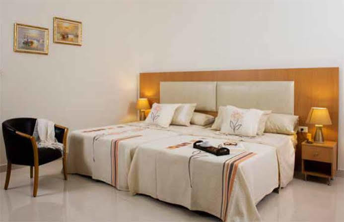 Liqaa Hotel Beirut Luaran gambar